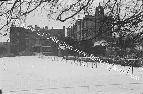 RATHFARNHAM CASTLE IN SNOW